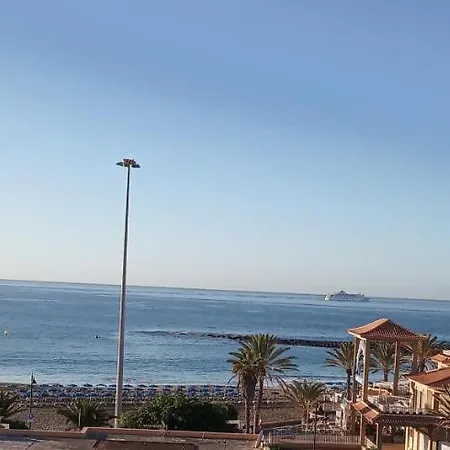 Апартаменты Luxury Vista Mar Y Playa Torres Del Sol B404 Плая-де-лас-Америкас