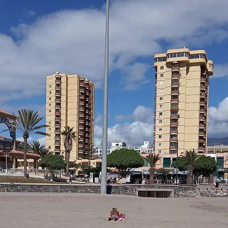 Апартаменты Luxury Vista Mar Y Playa Torres Del Sol B404